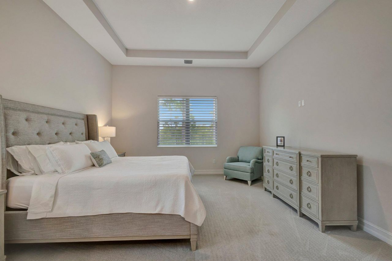 211 SE Calmo Circle, Port Saint Lucie, FL 34984 Photo