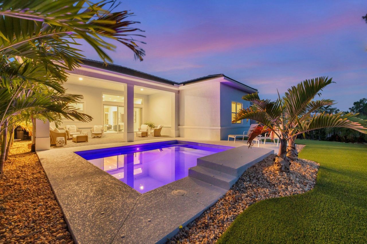 211 SE Calmo Circle, Port Saint Lucie, FL 34984 Photo