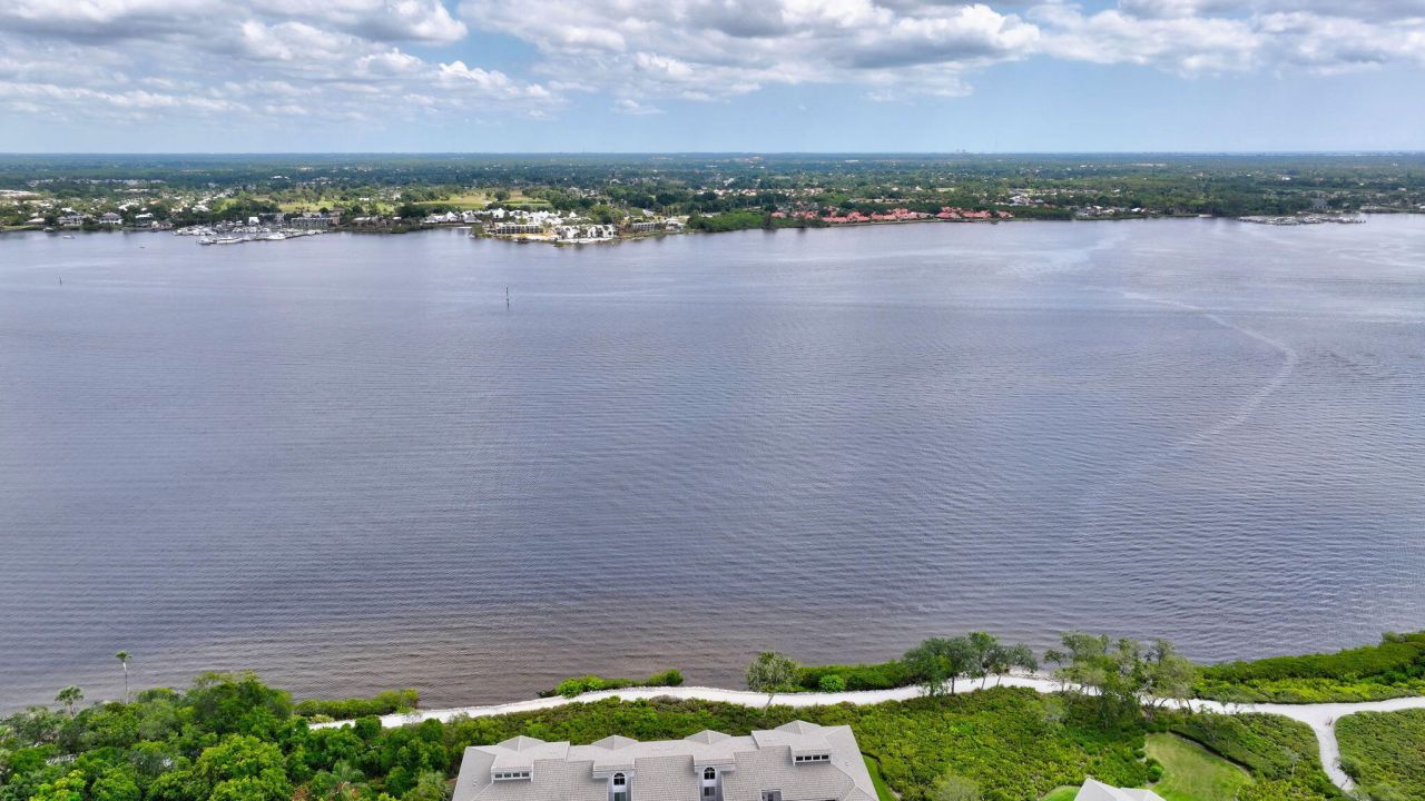 211 SE Calmo Circle, Port Saint Lucie, FL 34984 Photo