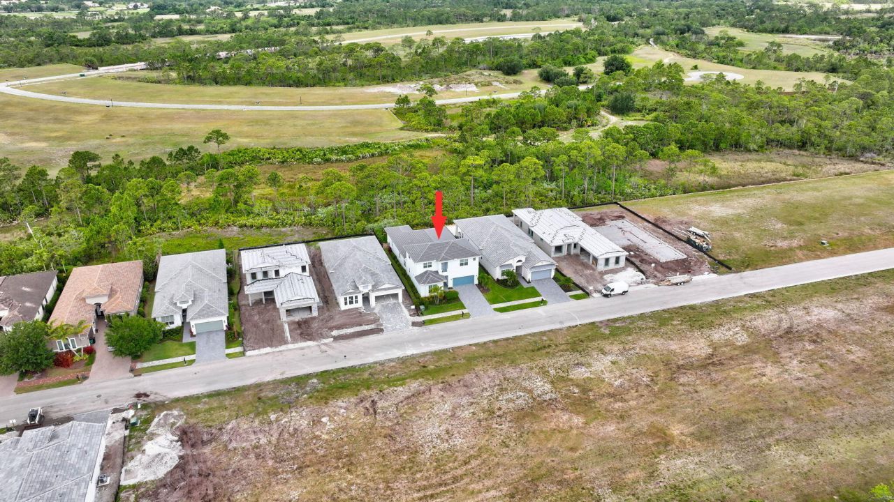 211 SE Calmo Circle, Port Saint Lucie, FL 34984 Photo