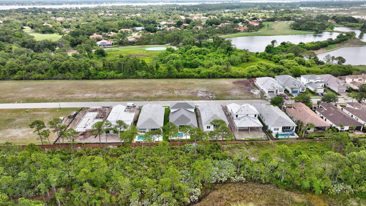 211 SE Calmo Circle, Port Saint Lucie, FL 34984 Photo