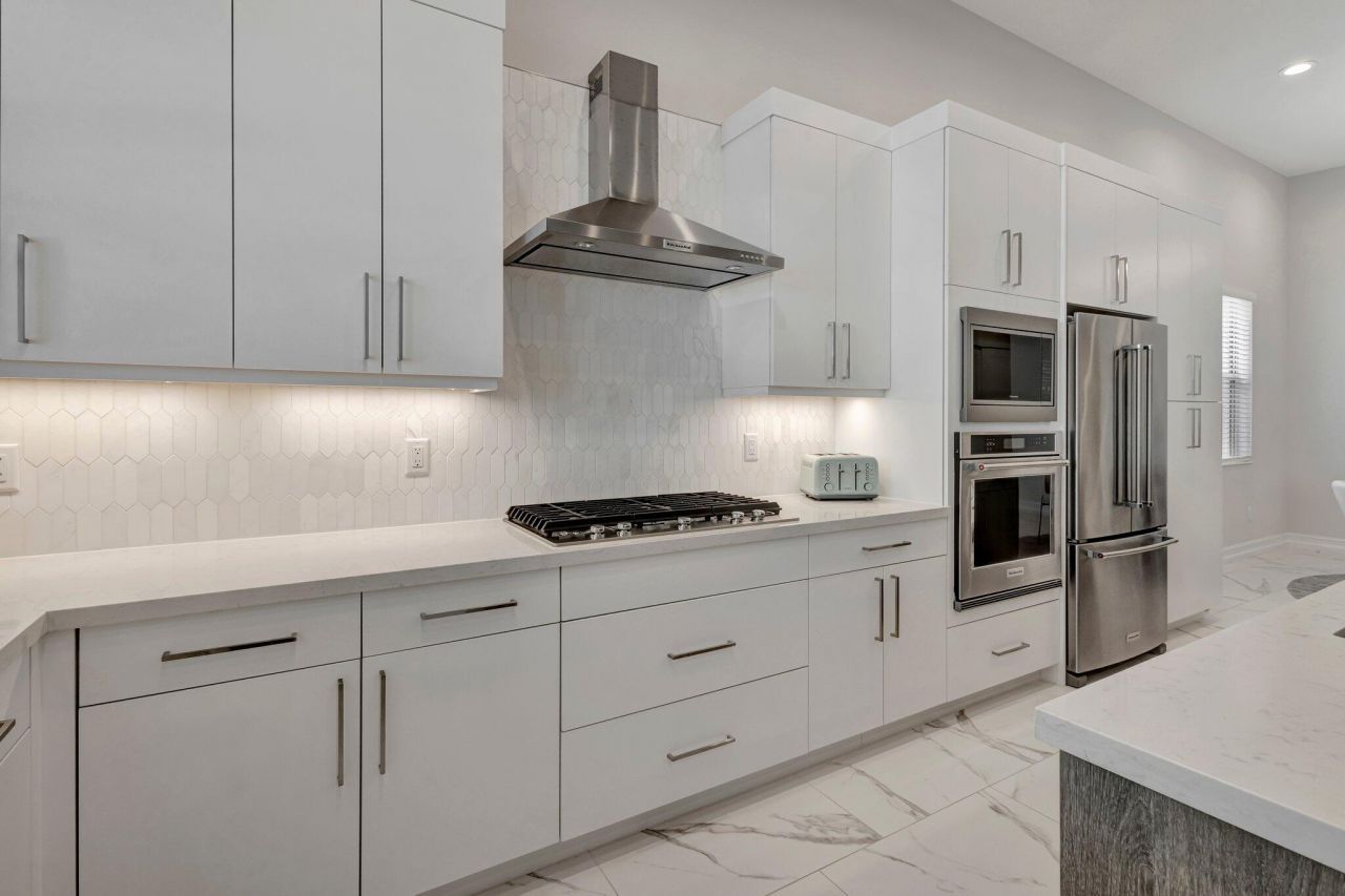 211 SE Calmo Circle, Port Saint Lucie, FL 34984 Photo