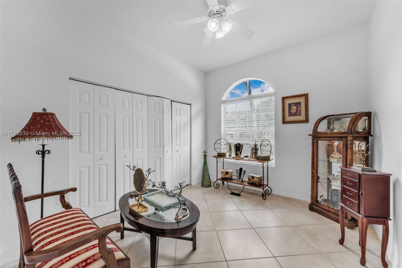 2819 Augusta Ln, Homestead, FL 33035 Photo