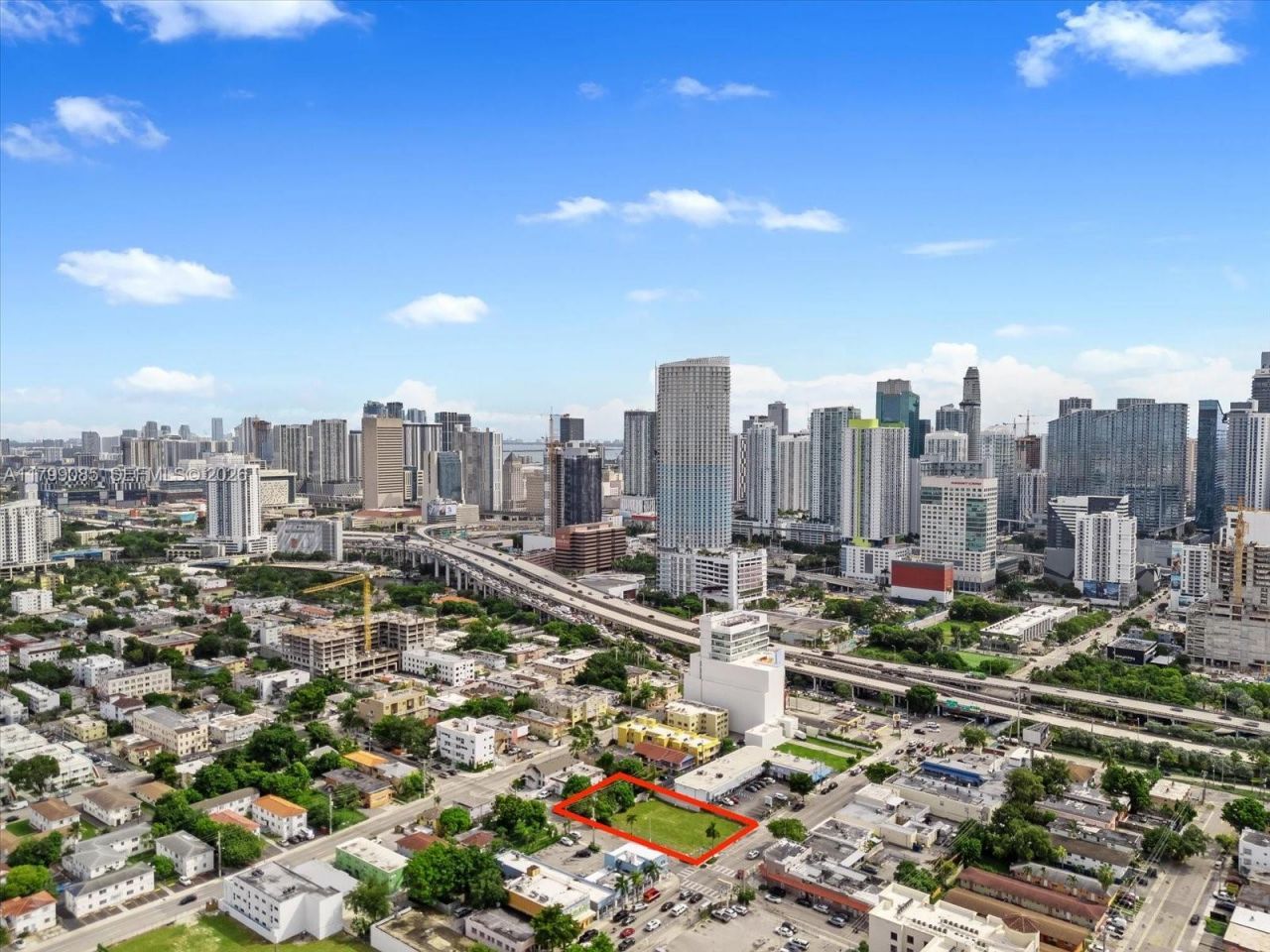 471 & 719 SW 8th St & 5th Av, Miami, FL 33130 Photo