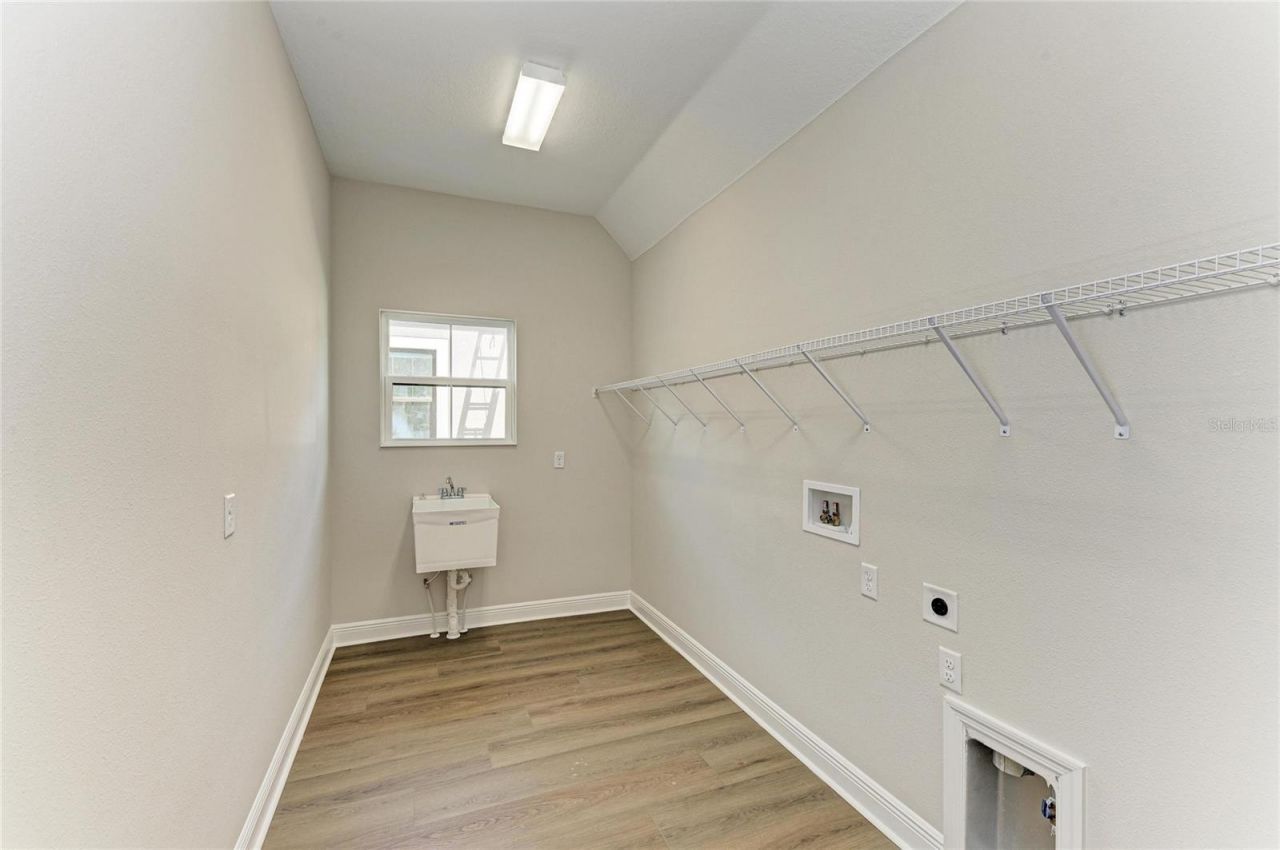 4630 Cedar Fog Ct Drive, Valrico, FL 33596 Photo