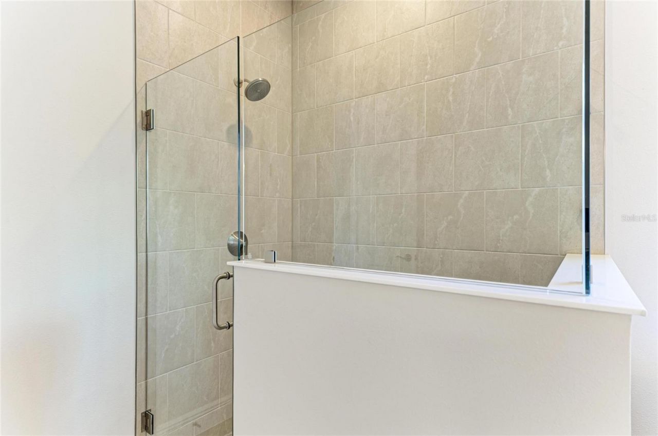 4630 Cedar Fog Ct Drive, Valrico, FL 33596 Photo