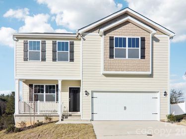 823 Adelston Lane, Asheville, NC 28804