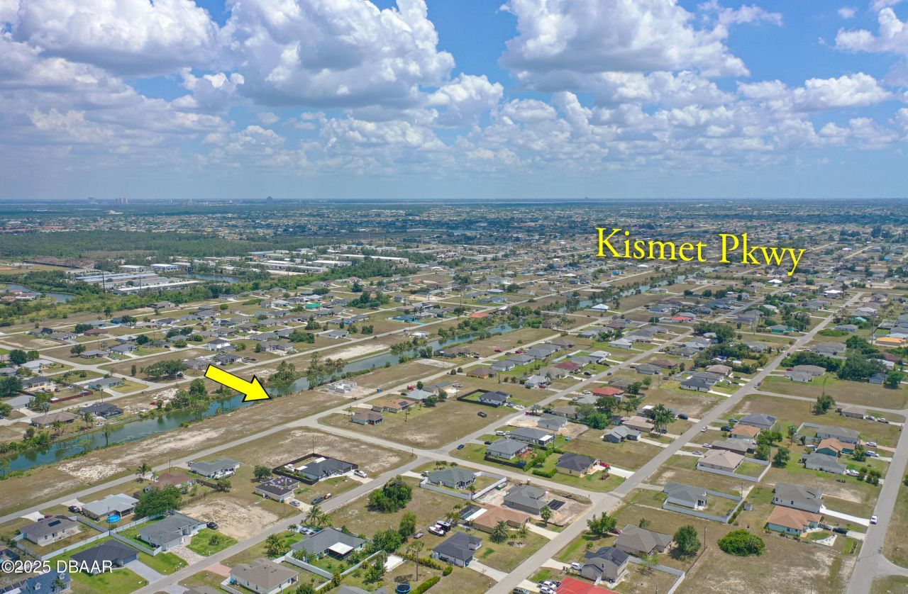 2831 NE 5th Place, Cape Coral, FL 33909 Photo