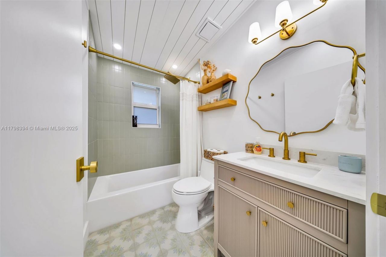 129 Nautilus Dr, Islamorada, FL 33036 Photo