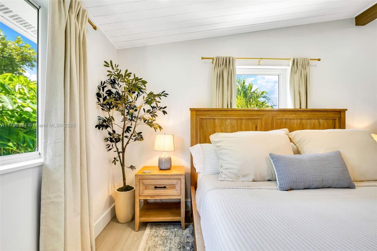 129 Nautilus Dr, Islamorada, FL 33036 Photo