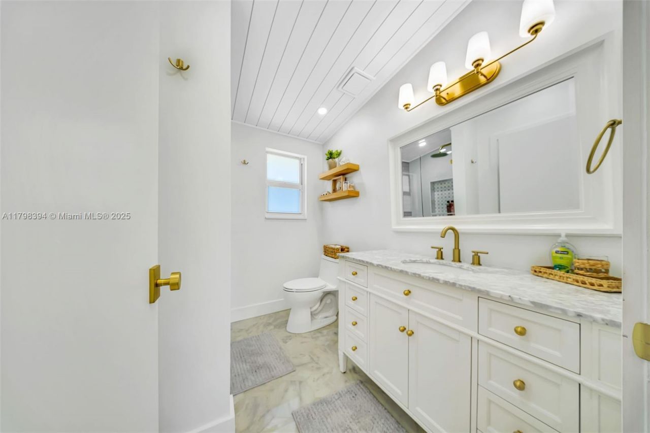 129 Nautilus Dr, Islamorada, FL 33036 Photo