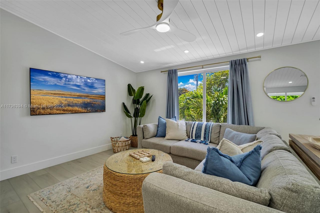 129 Nautilus Dr, Islamorada, FL 33036 Photo