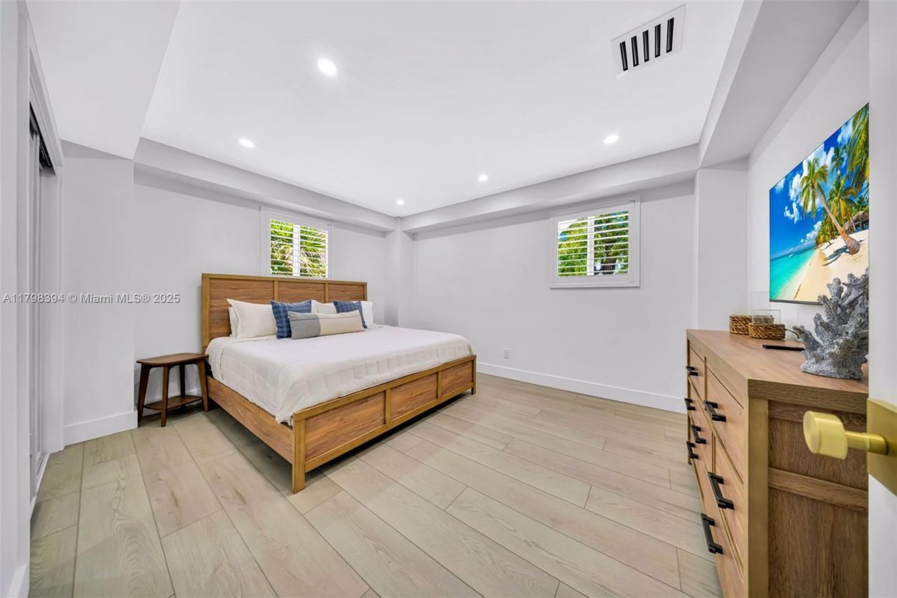 129 Nautilus Dr, Islamorada, FL 33036 Photo