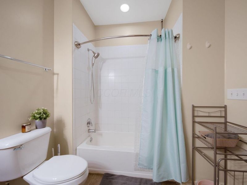 431 W 1st Avenue, Unit 207, Columbus, OH 43201 Photo 16