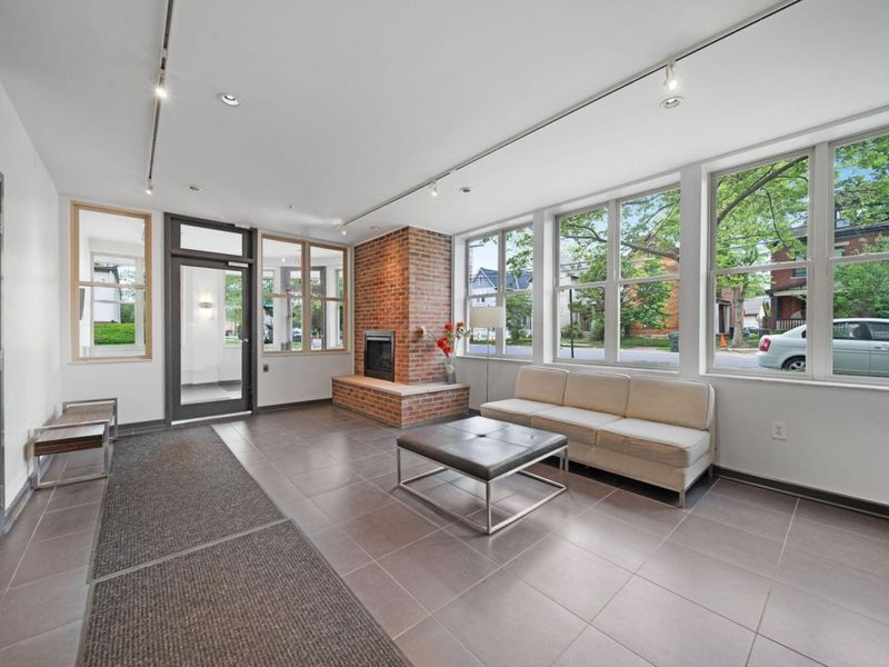 431 W 1st Avenue, Unit 207, Columbus, OH 43201 Photo 28