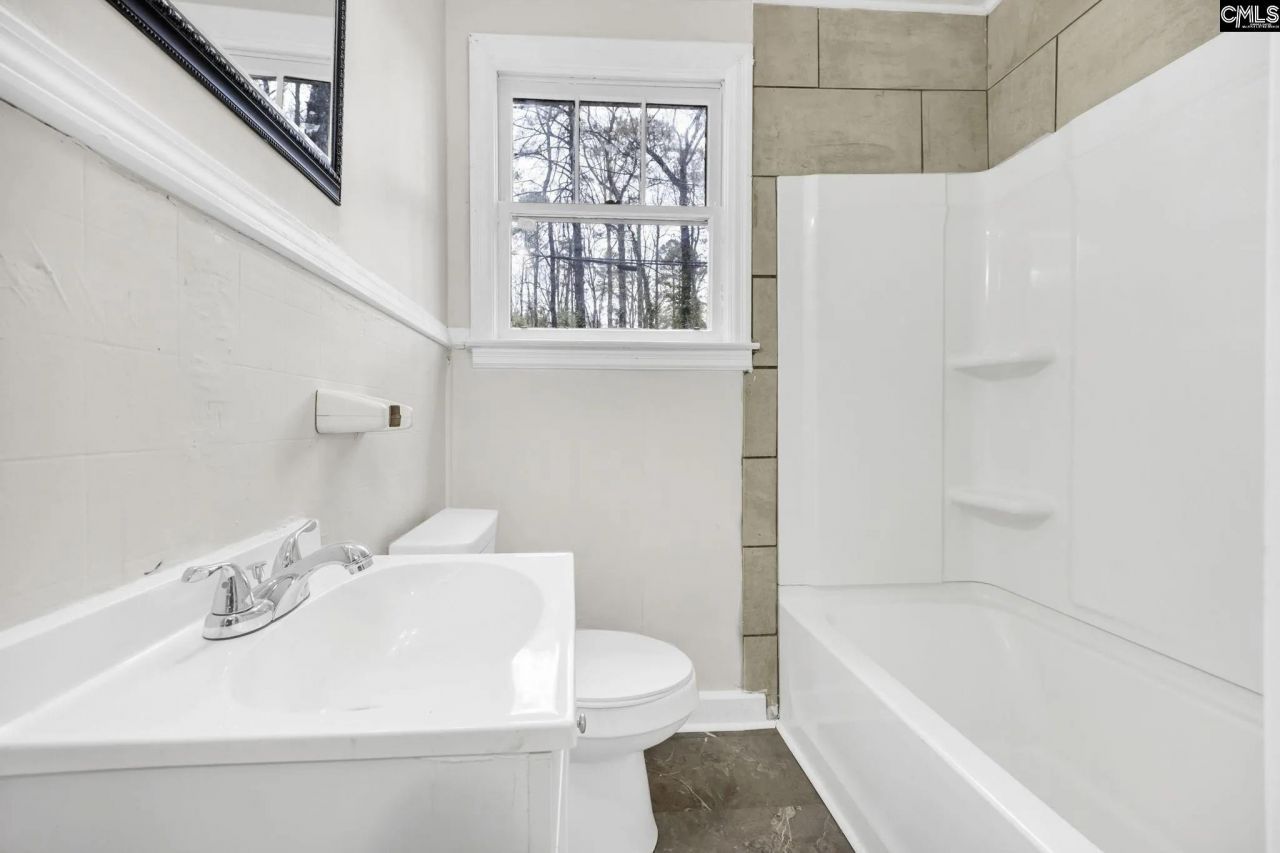 322 Glenn Avenue Photo 6