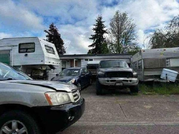 4985 Cone Avenue, Eugene, OR 97402