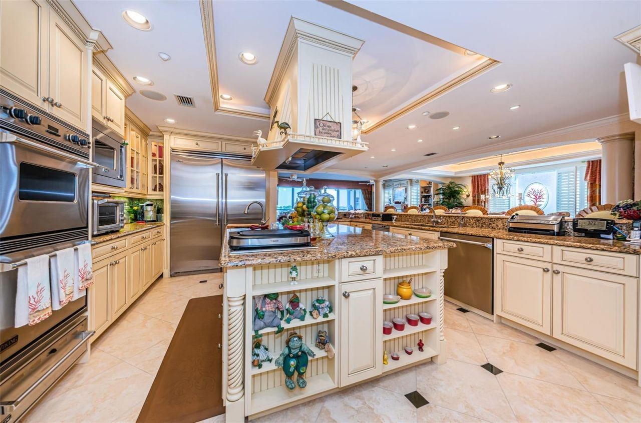 3805 Gulf Boulevard, Unit 504, Saint Pete Beach, FL 33706 Photo