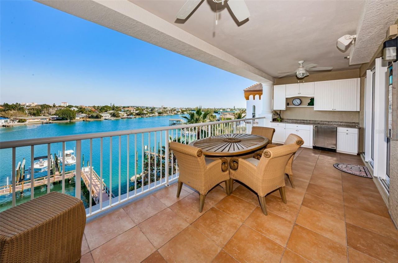 3805 Gulf Boulevard, Unit 504, Saint Pete Beach, FL 33706 Photo