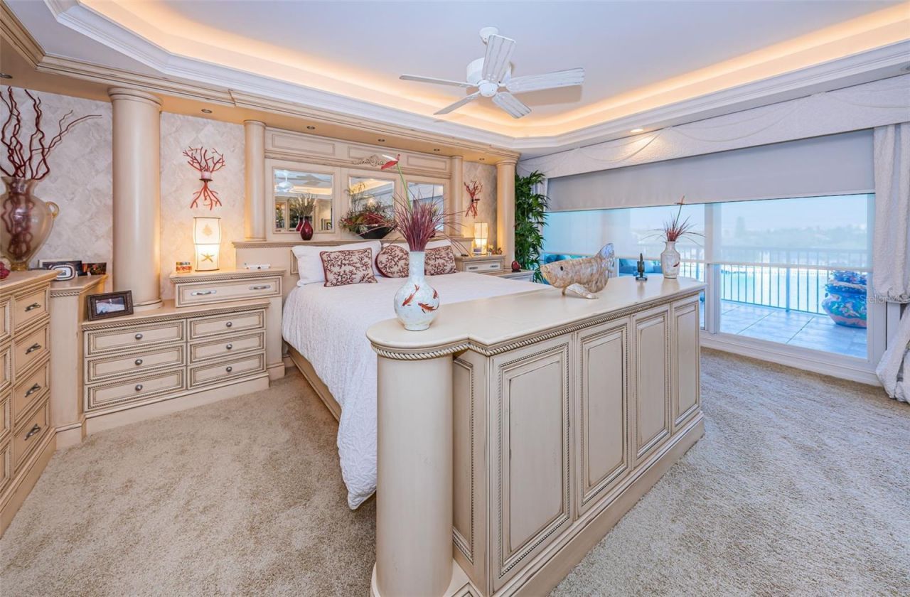 3805 Gulf Boulevard, Unit 504, Saint Pete Beach, FL 33706 Photo