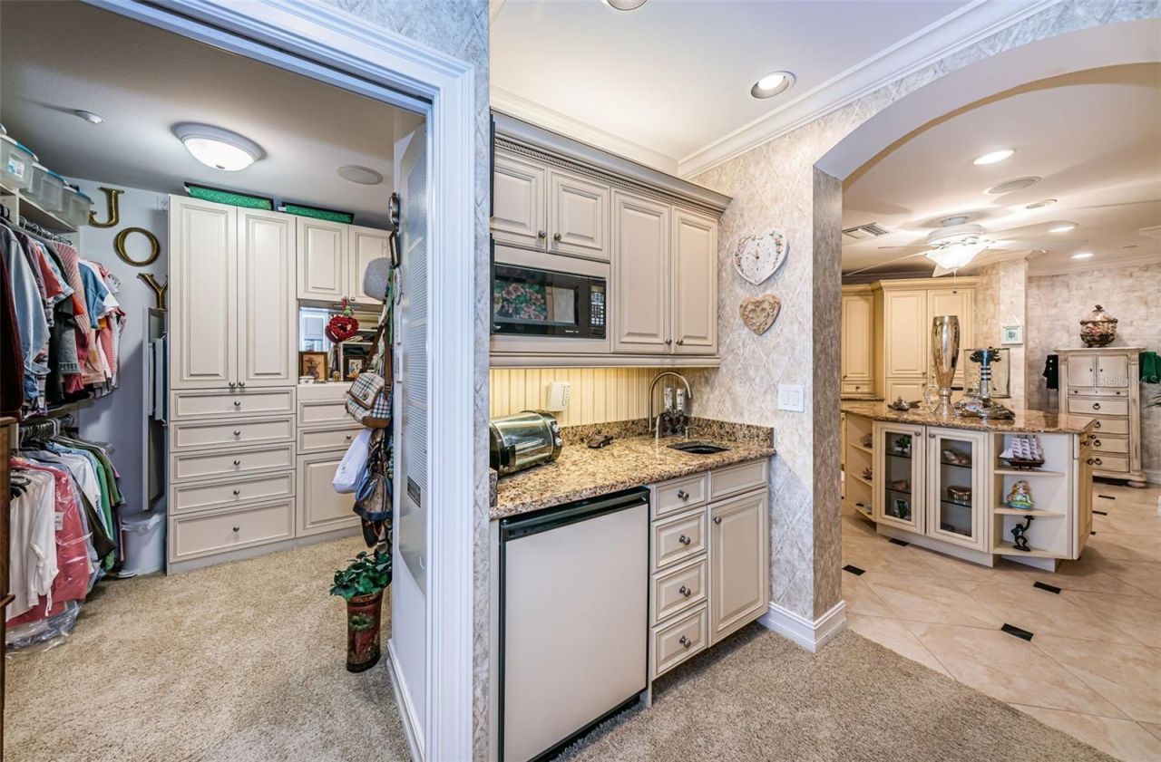 3805 Gulf Boulevard, Unit 504, Saint Pete Beach, FL 33706 Photo