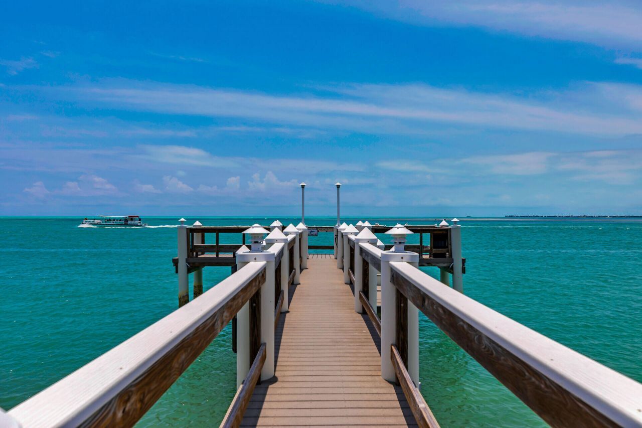 1133 W Ocean Drive, Unit 4, Key Colony, FL 33051 Photo