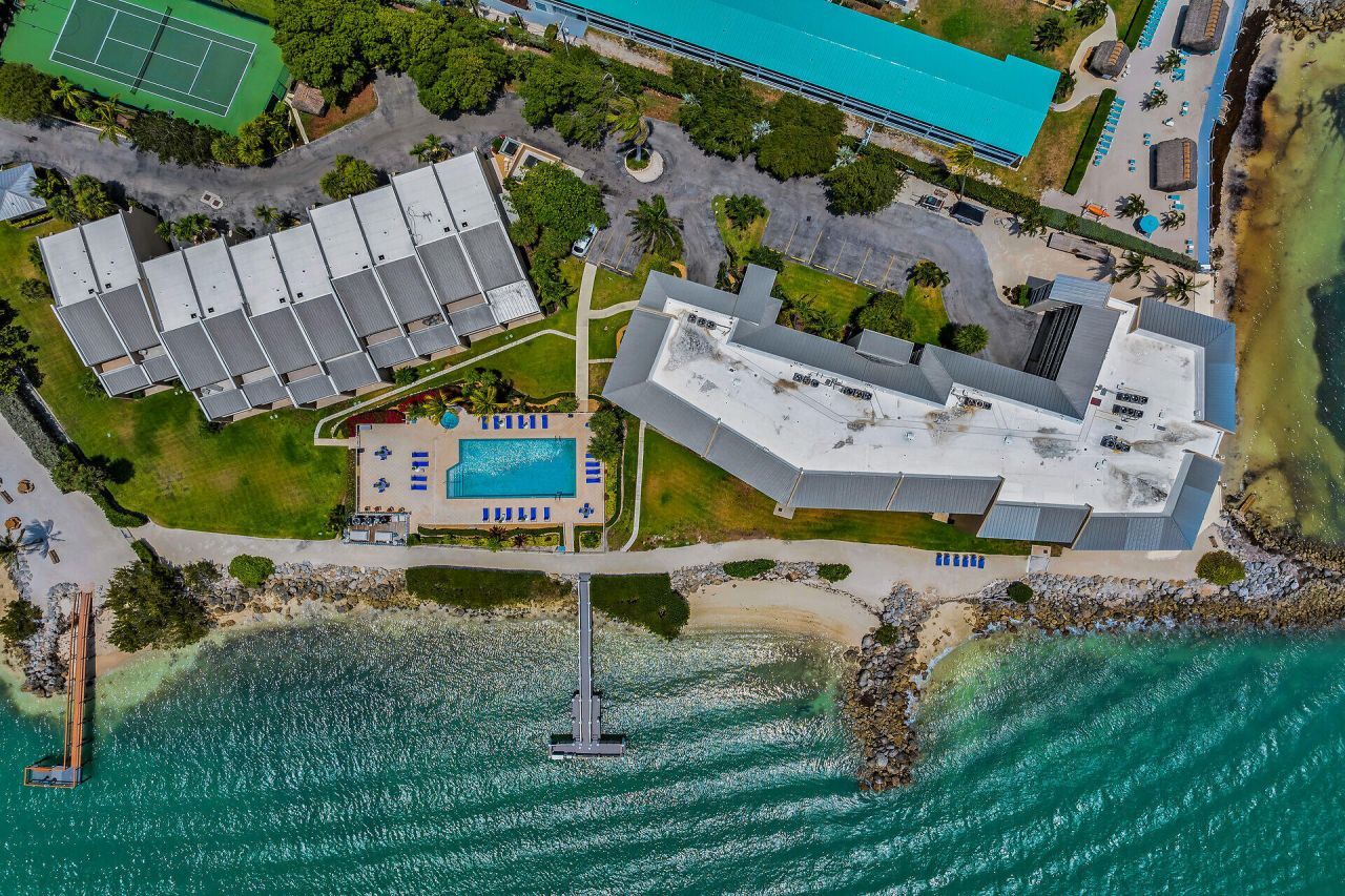 1133 W Ocean Drive, Unit 4, Key Colony, FL 33051 Photo