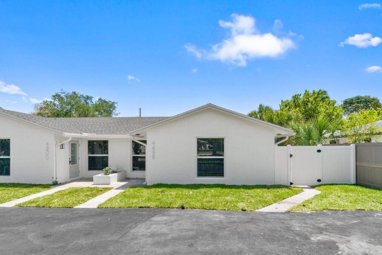 4498 NW 2nd Avenue, Boca Raton, FL 33431 Photo