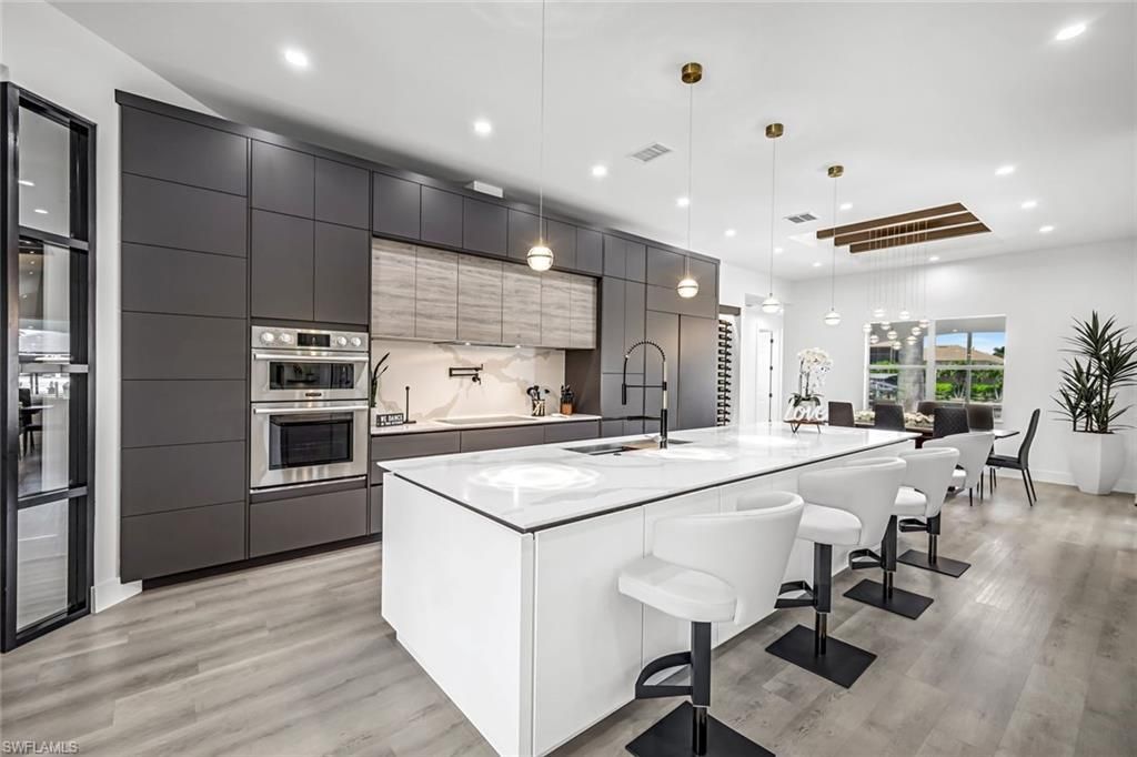 3917 SE 19th Ave, Cape Coral, FL 33904 Photo