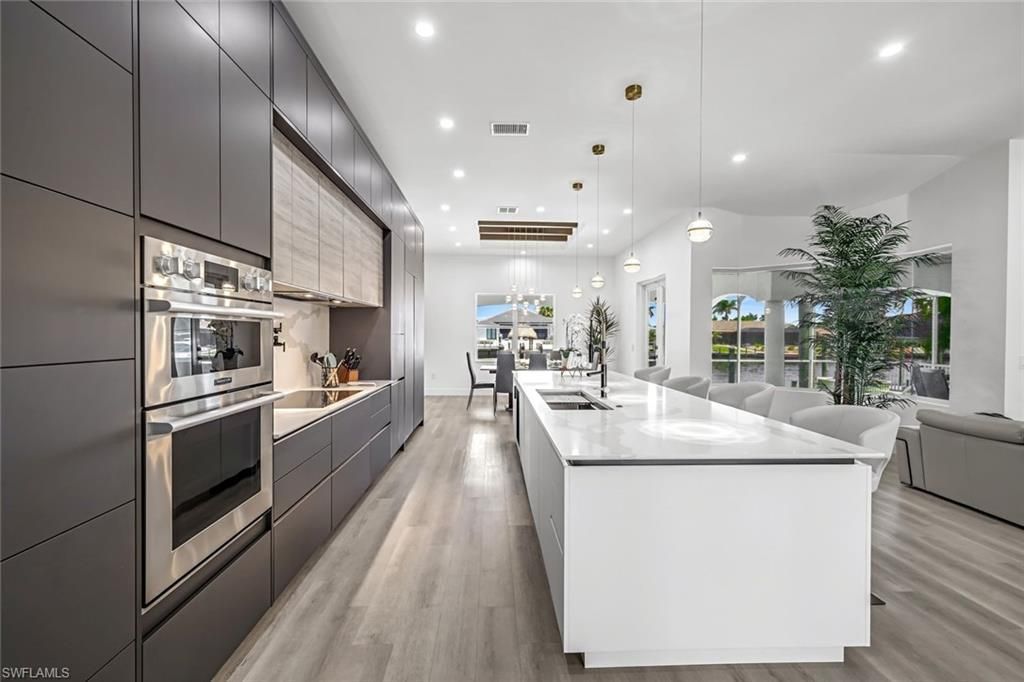 3917 SE 19th Ave, Cape Coral, FL 33904 Photo