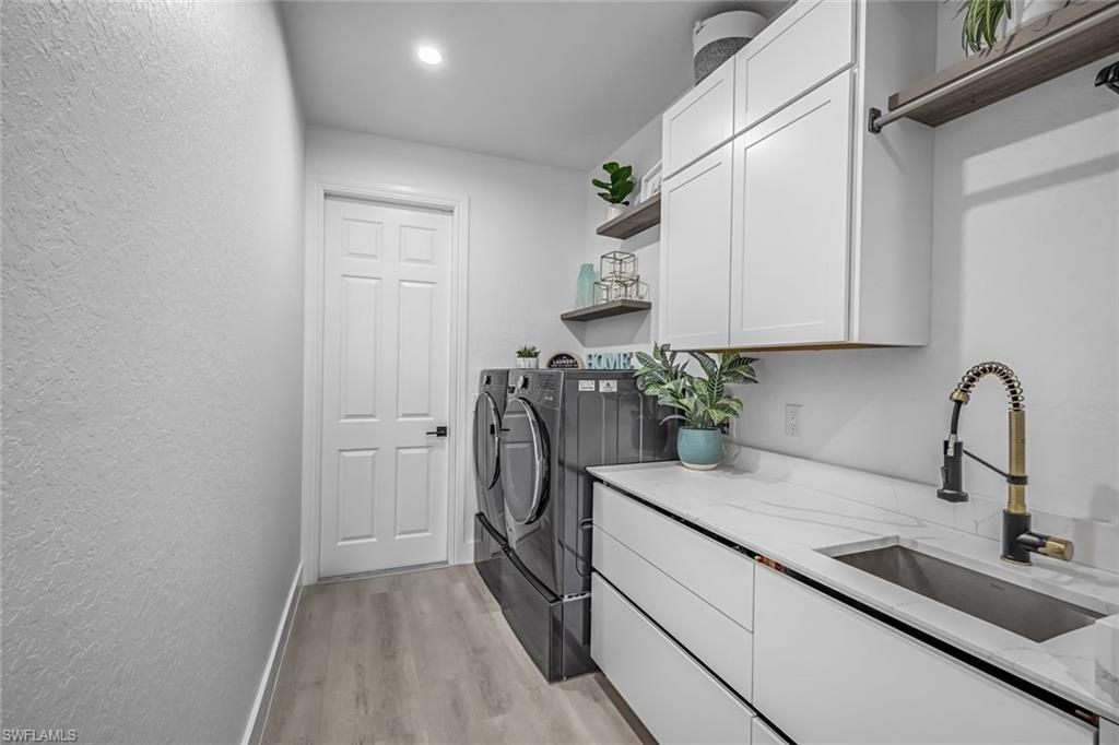 3917 SE 19th Ave, Cape Coral, FL 33904 Photo