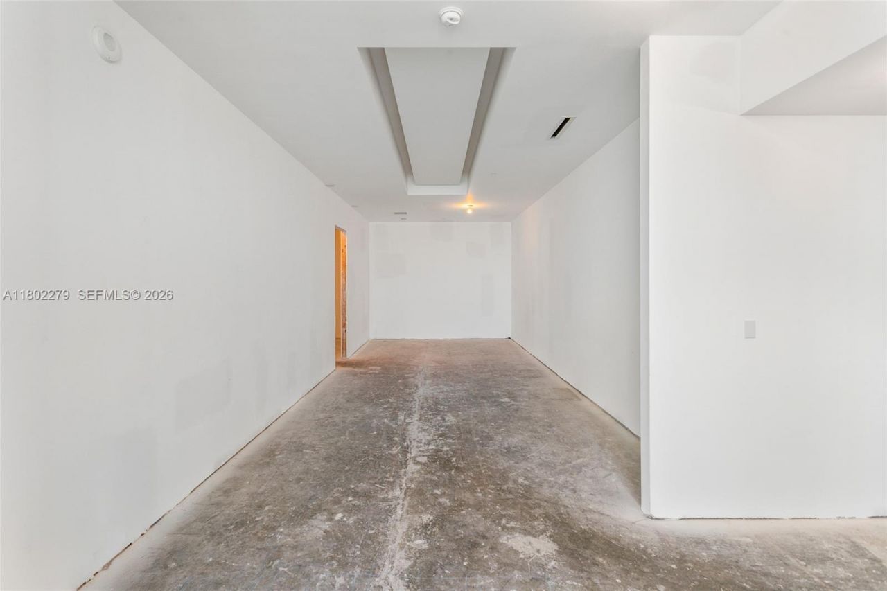 1000 Brickell Plz, Unit UPH6201, Miami, FL 33131 Photo