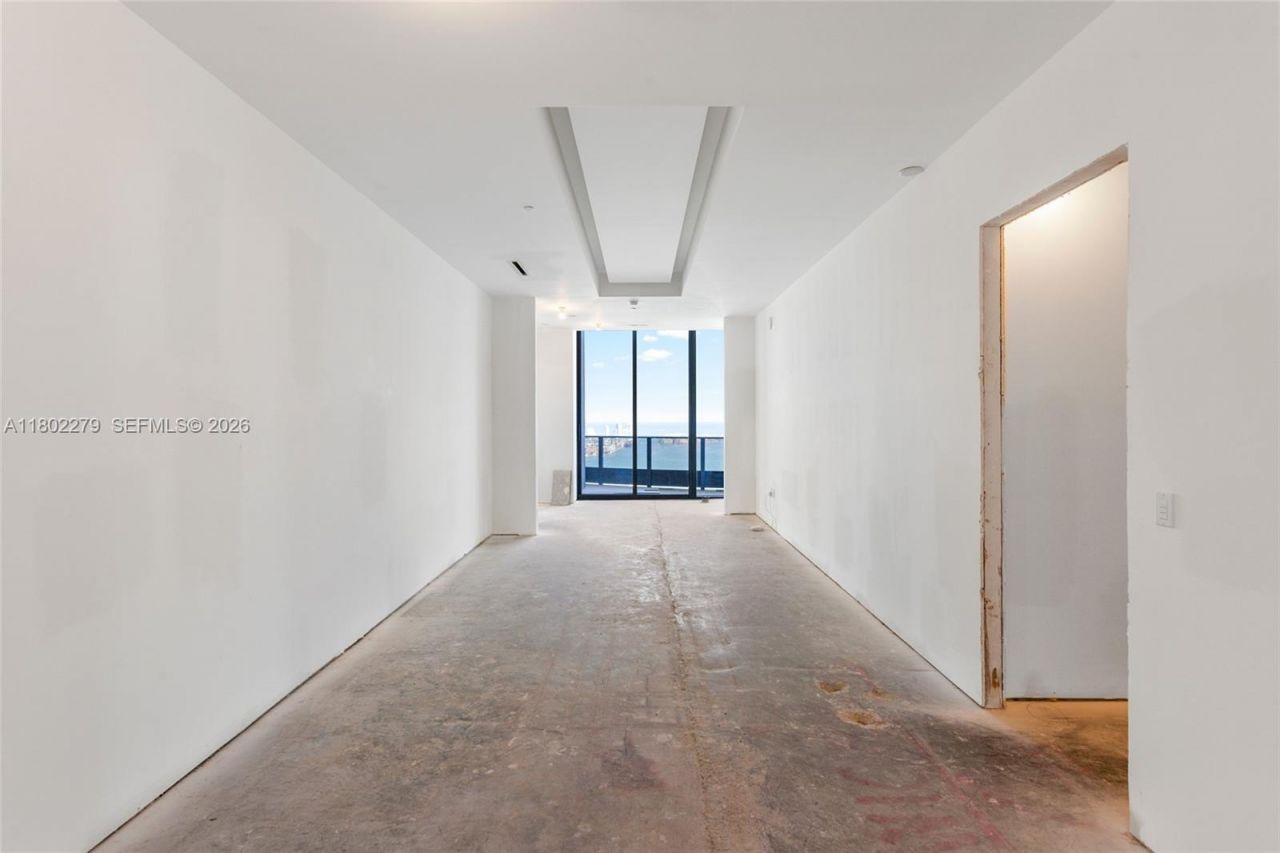 1000 Brickell Plz, Unit UPH6201, Miami, FL 33131 Photo