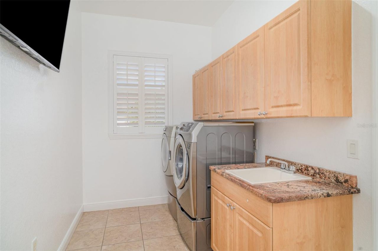 6120 9th Avenue Circle Ne, Bradenton, FL 34212 Photo