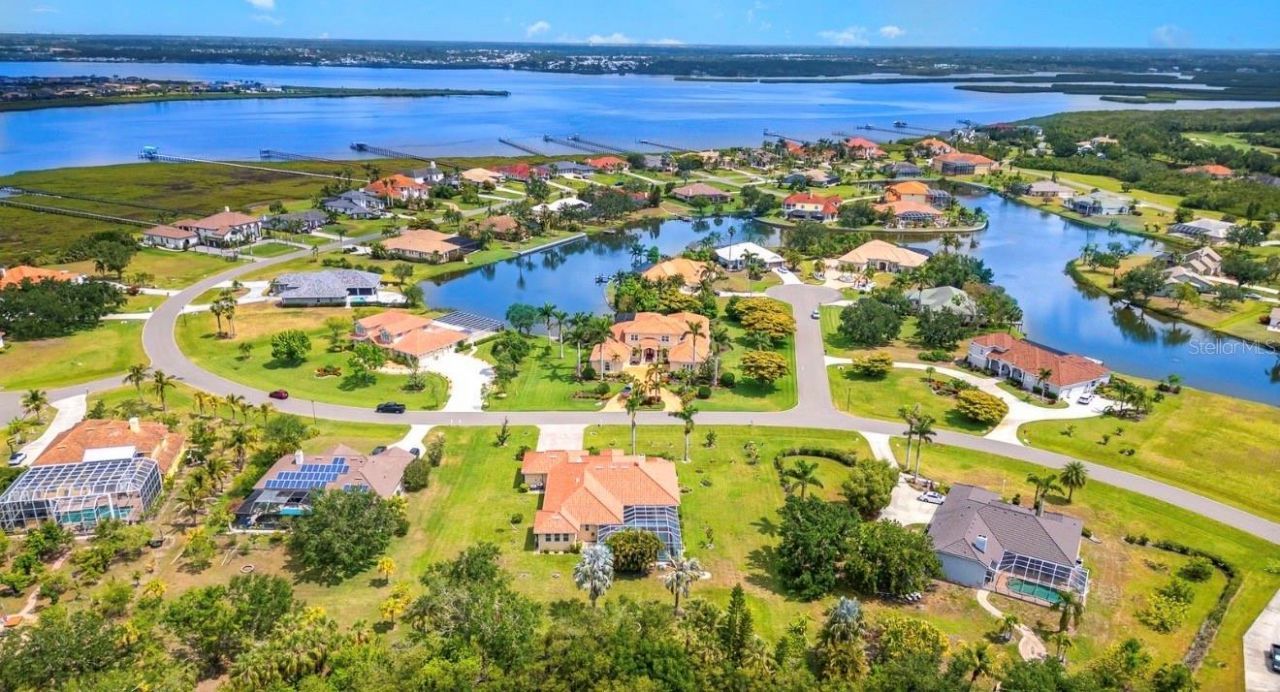 6120 9th Avenue Circle Ne, Bradenton, FL 34212 Photo
