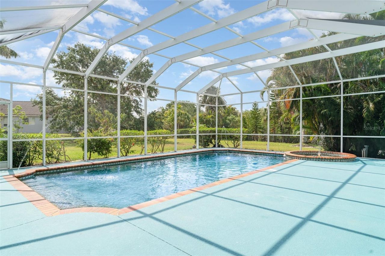 6120 9th Avenue Circle Ne, Bradenton, FL 34212 Photo