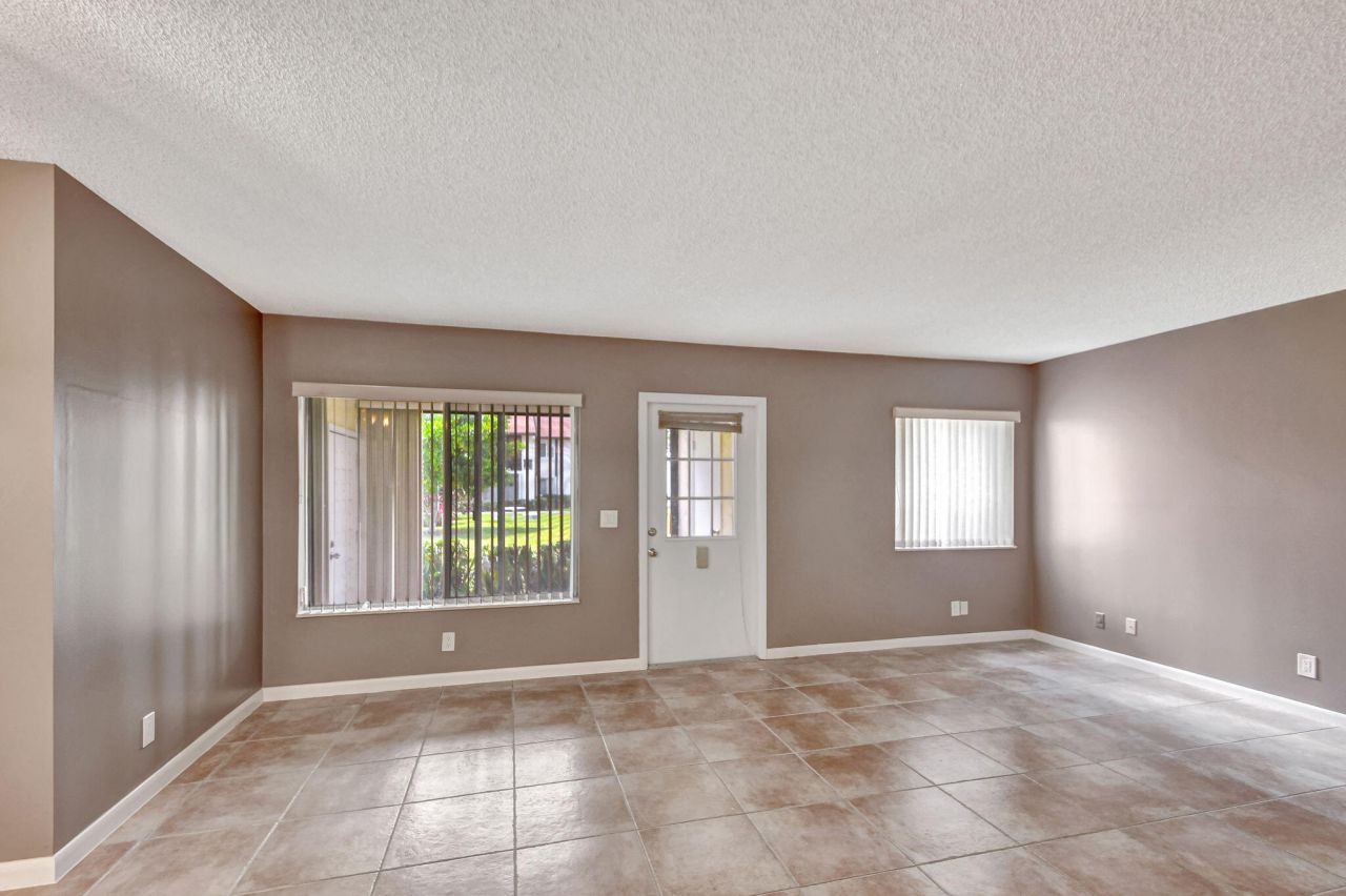 3531 Tall Pine Way, Unit C-1, Greenacres, FL 33463 Photo