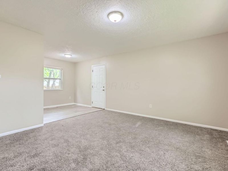 5422 Everson Road N, Columbus, OH 43232 Photo 4
