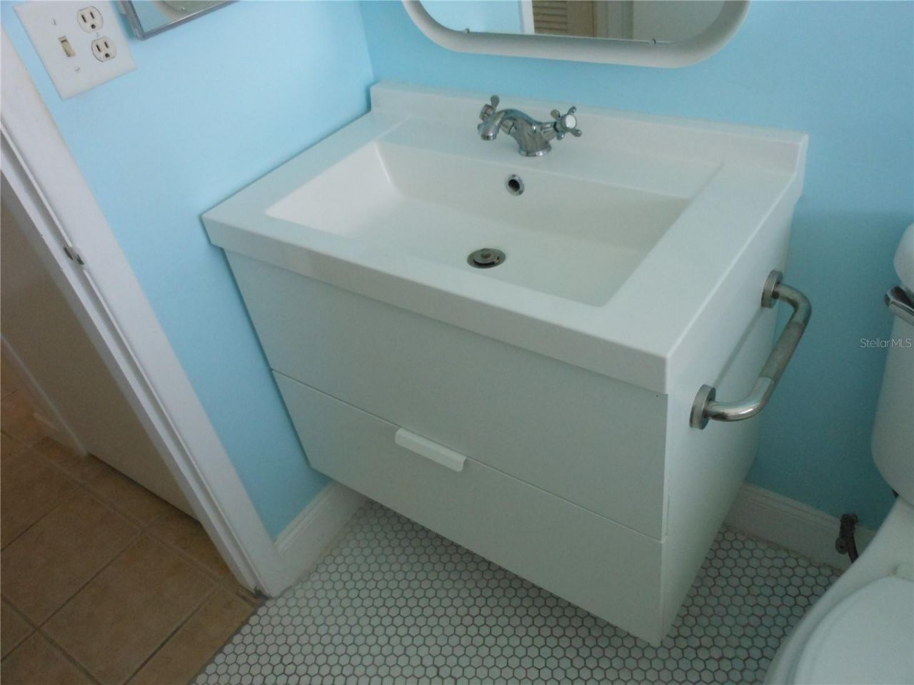 138 36th Avenue N, Unit 206W, Saint Petersburg, FL 33704 Photo