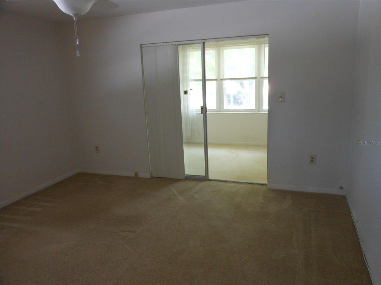 138 36th Avenue N, Unit 206W, Saint Petersburg, FL 33704 Photo