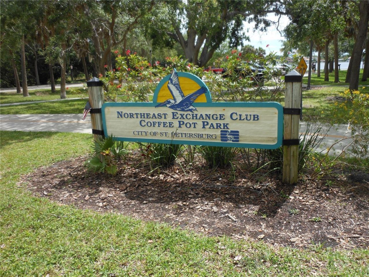 138 36th Avenue N, Unit 206W, Saint Petersburg, FL 33704 Photo