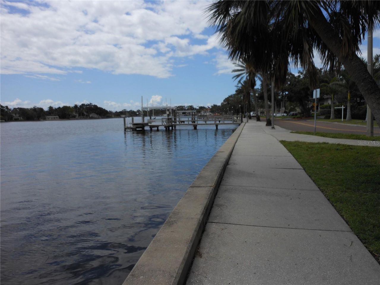 138 36th Avenue N, Unit 206W, Saint Petersburg, FL 33704 Photo