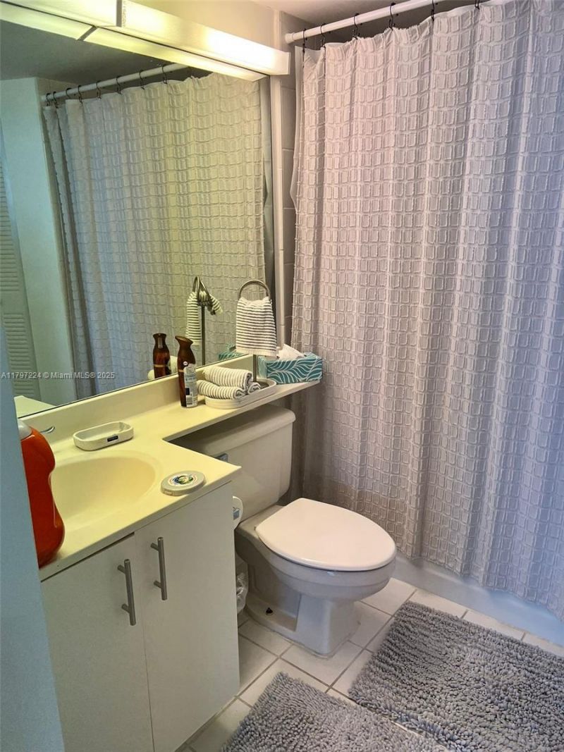 3300 NE 192nd St, Unit 803, Aventura, FL 33180 Photo