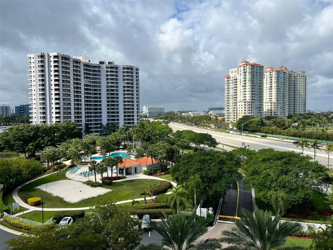 3300 NE 192nd St, Unit 803, Aventura, FL 33180 Photo