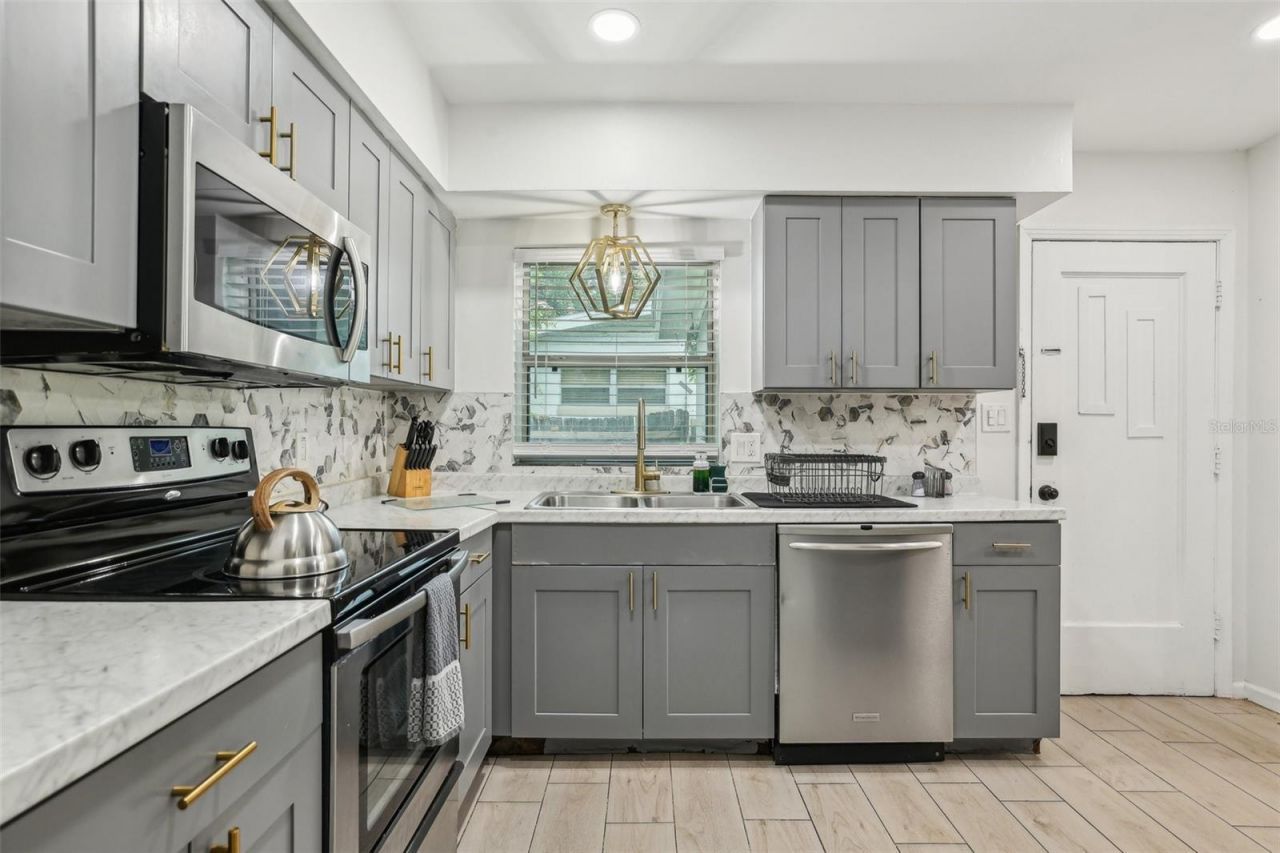 318 E Jersey Street, Orlando, FL 32806 Photo