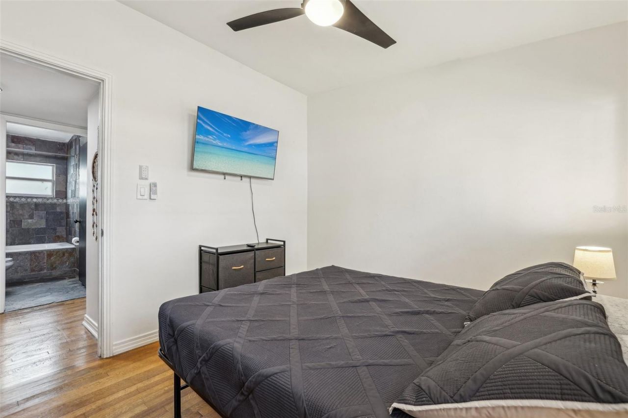 318 E Jersey Street, Orlando, FL 32806 Photo