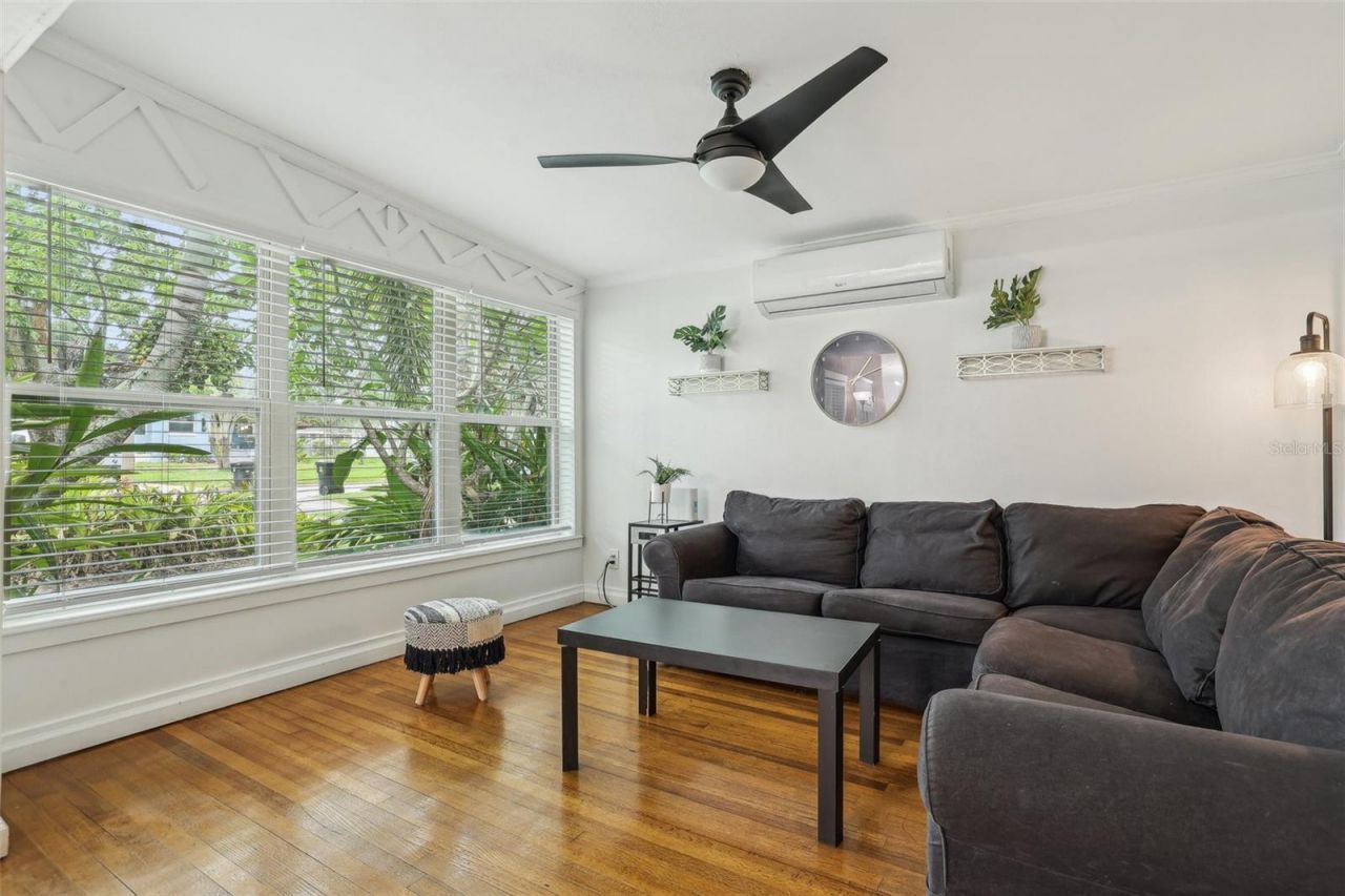 318 E Jersey Street, Orlando, FL 32806 Photo
