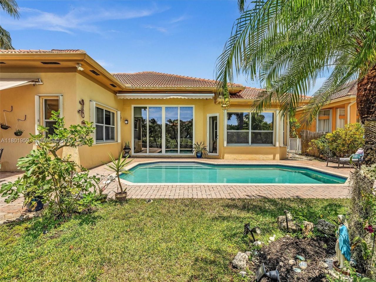 3230 SW 194th Ter, Miramar, FL 33029 Photo