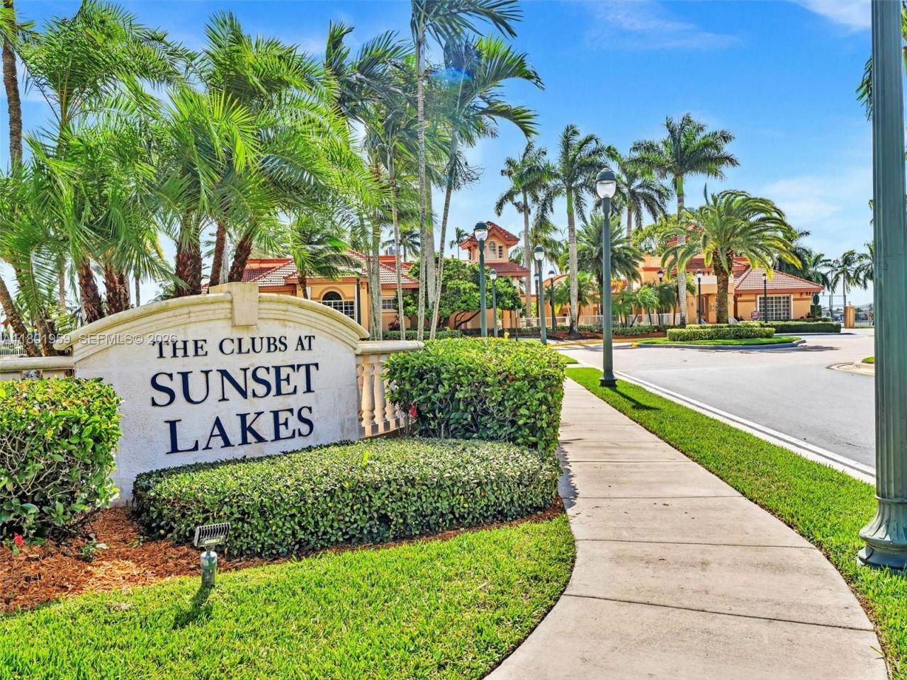 3230 SW 194th Ter, Miramar, FL 33029 Photo