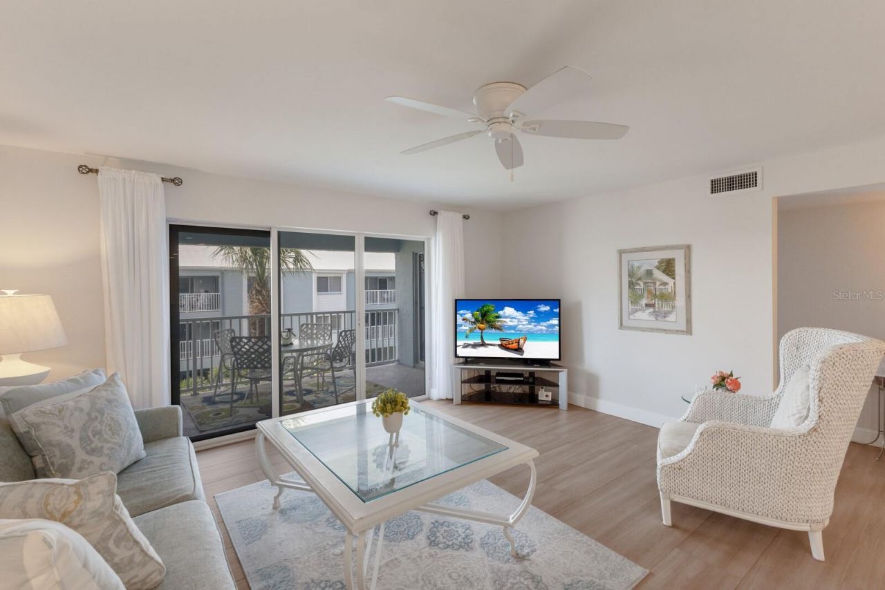7000 Gulf Drive, Unit 205, Holmes Beach, FL 34217 Photo